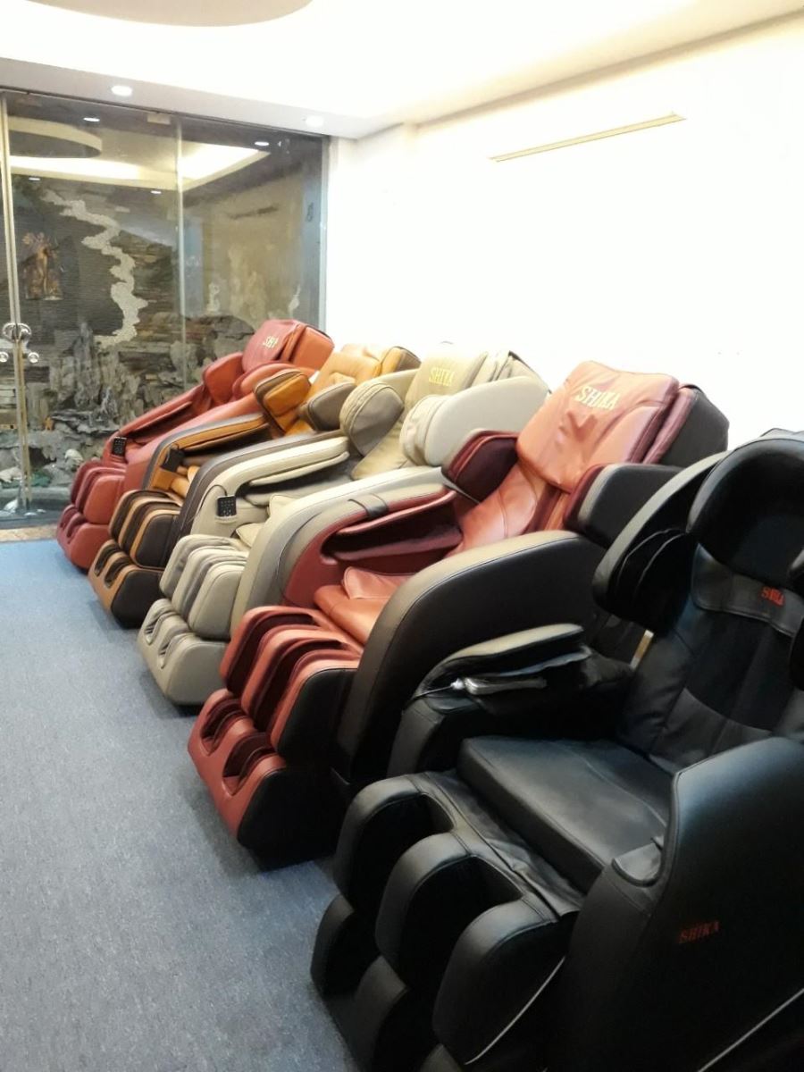 Địa chỉ mua ghế massage toàn thân Nhật Bản uy tín Hà Nội